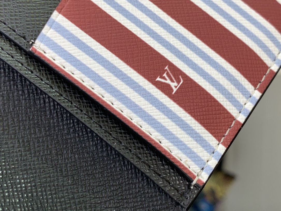 LV BRAZZA Wallet