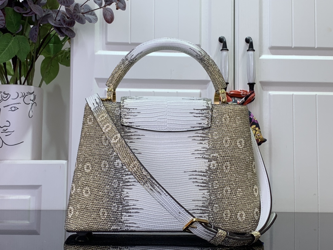 lV Capucines BB Lizard-Skin Handbag