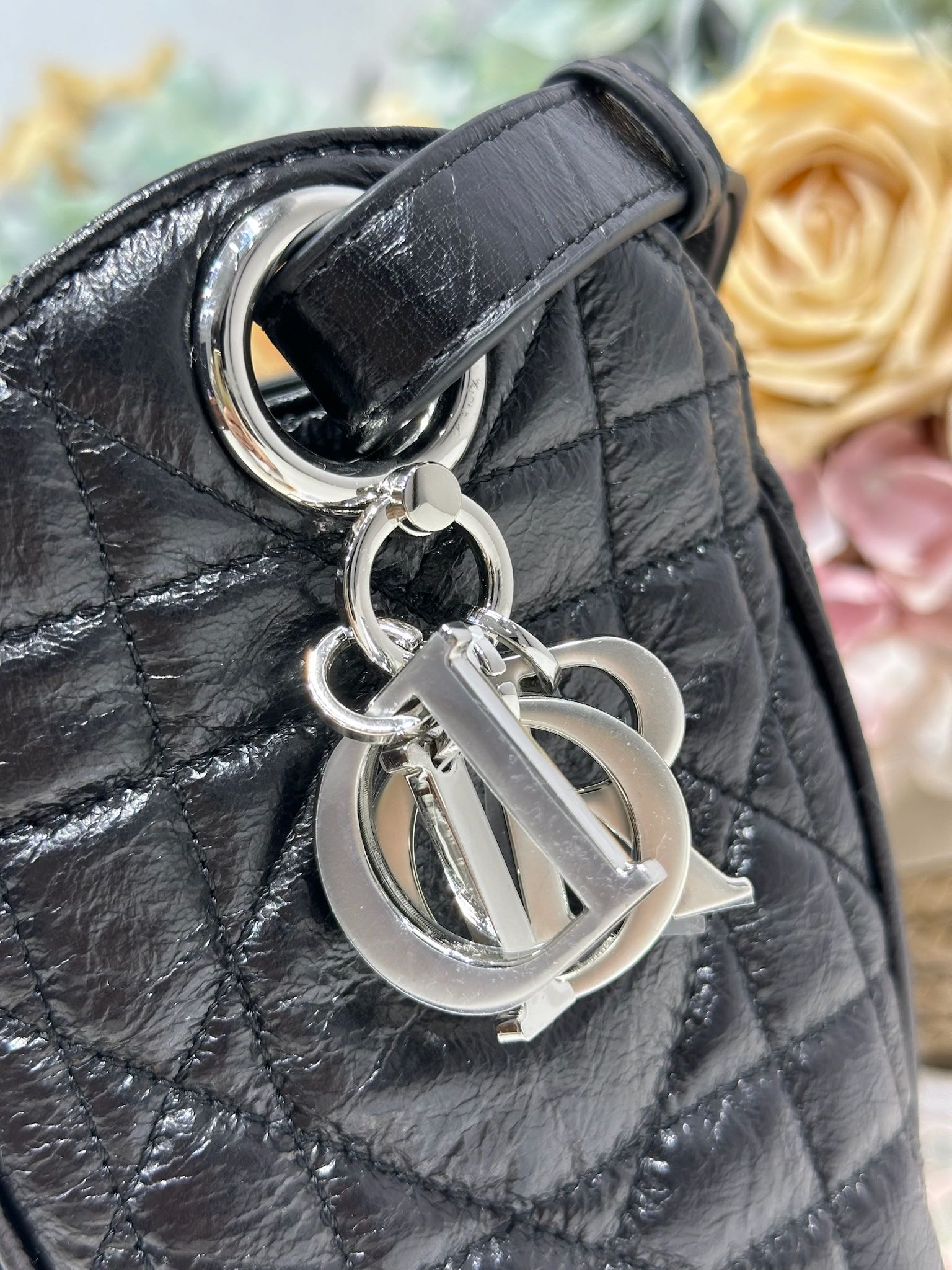 Small D-Motion Handbag