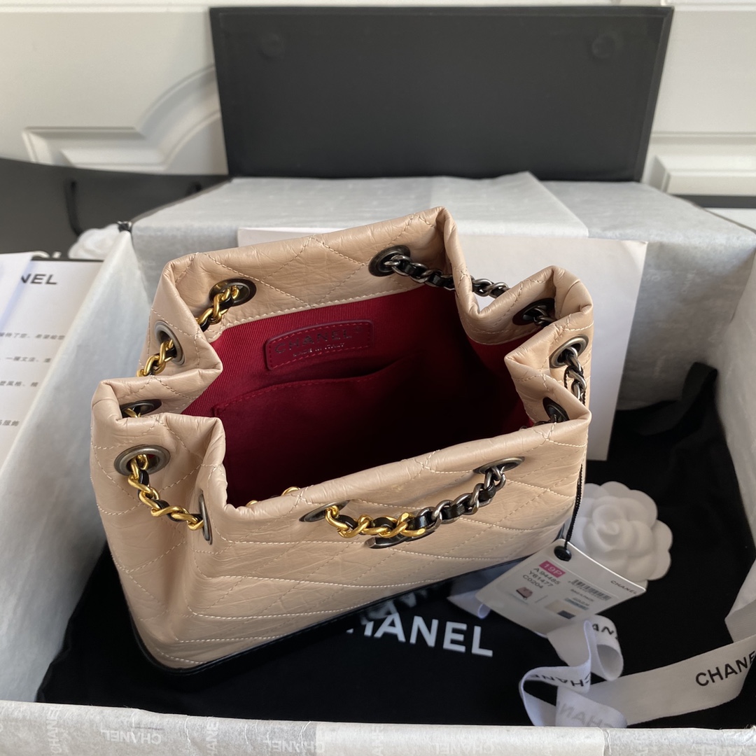 Chanel CC Gabrielle Hobo backpack