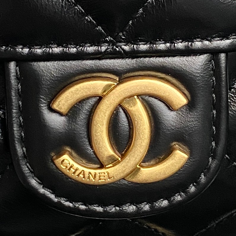 Chanel 25S Hobo Redesign