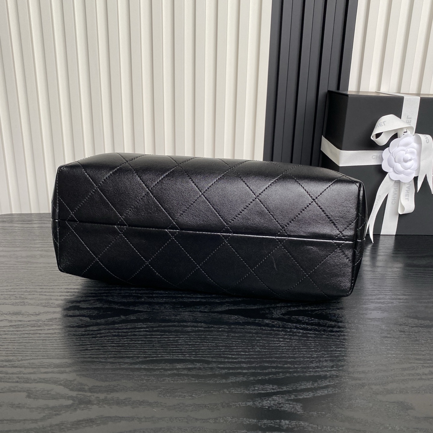 Chanel 25A Métiers d'Art Collection