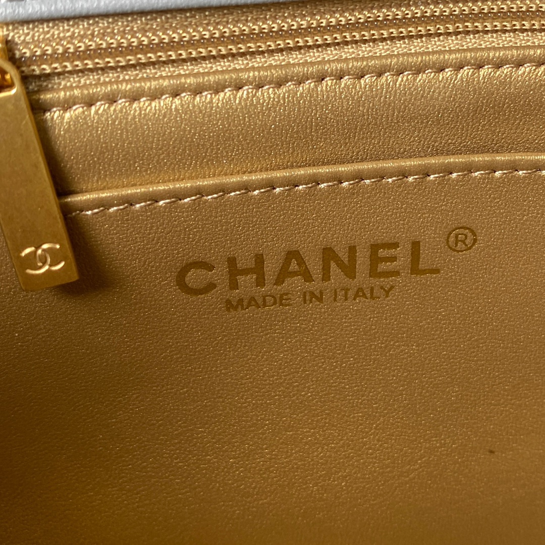 Chanel CF mini flap bag