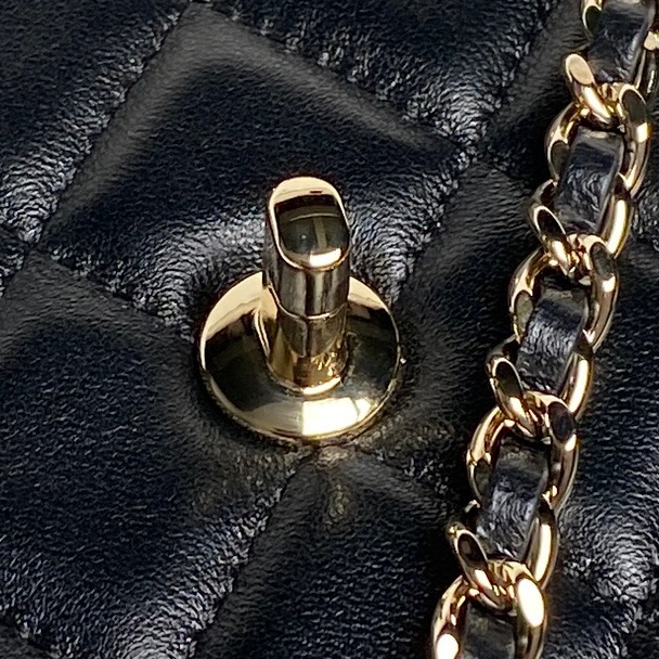 Chanel1 25S CF mini phone bag 