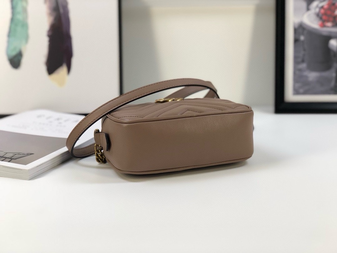 Gucci Marmont series small shoulder bag