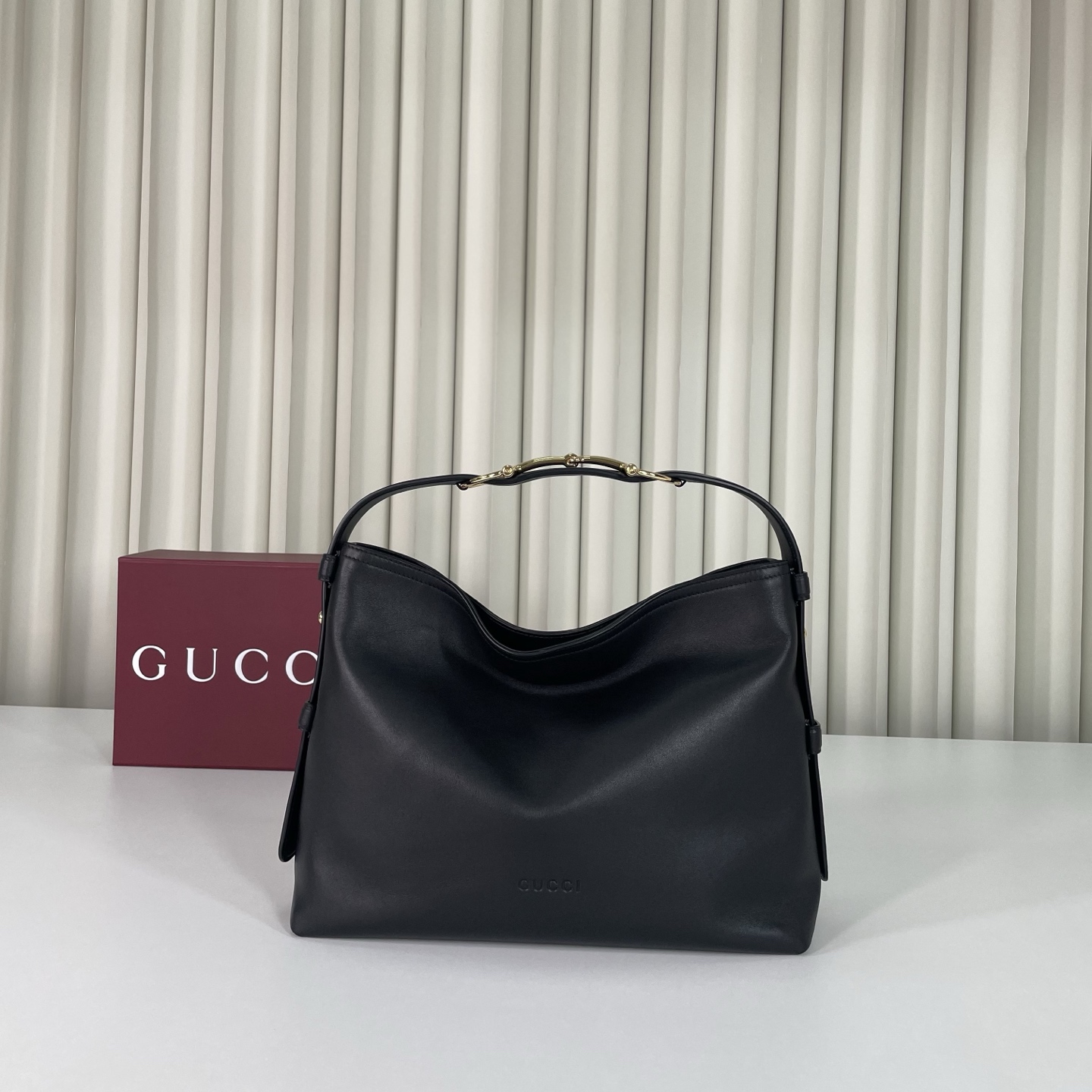 Gucci Beatrix Medium Tote Bag, Fall/Winter 2025 Collection