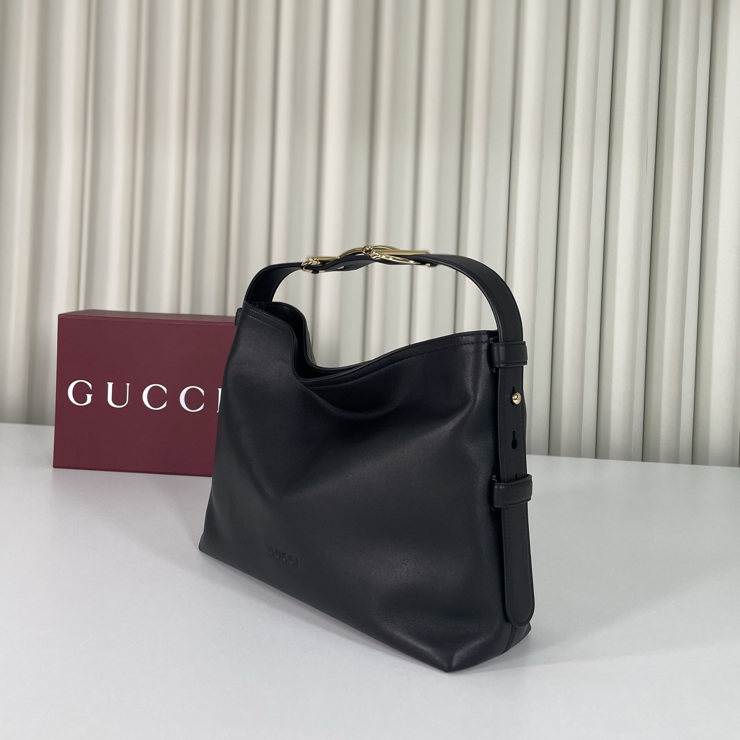 Gucci Beatrix Medium Tote Bag, Fall/Winter 2025 Collection
