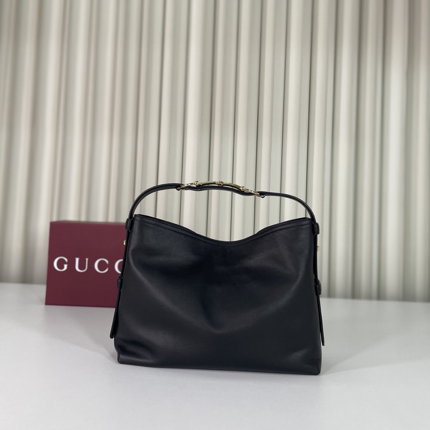 Gucci Beatrix Medium Tote Bag, Fall/Winter 2025 Collection