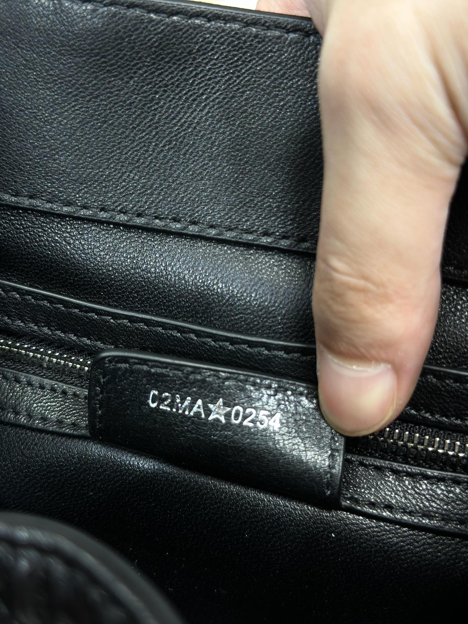 Medium D-Motion Handbag